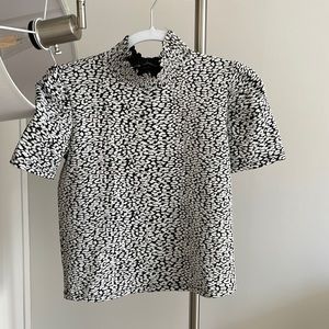 Short sleeve turtleneck